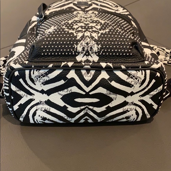 🔹MCM  Visetos Zebra Backpack Small - Picture 5 of 11